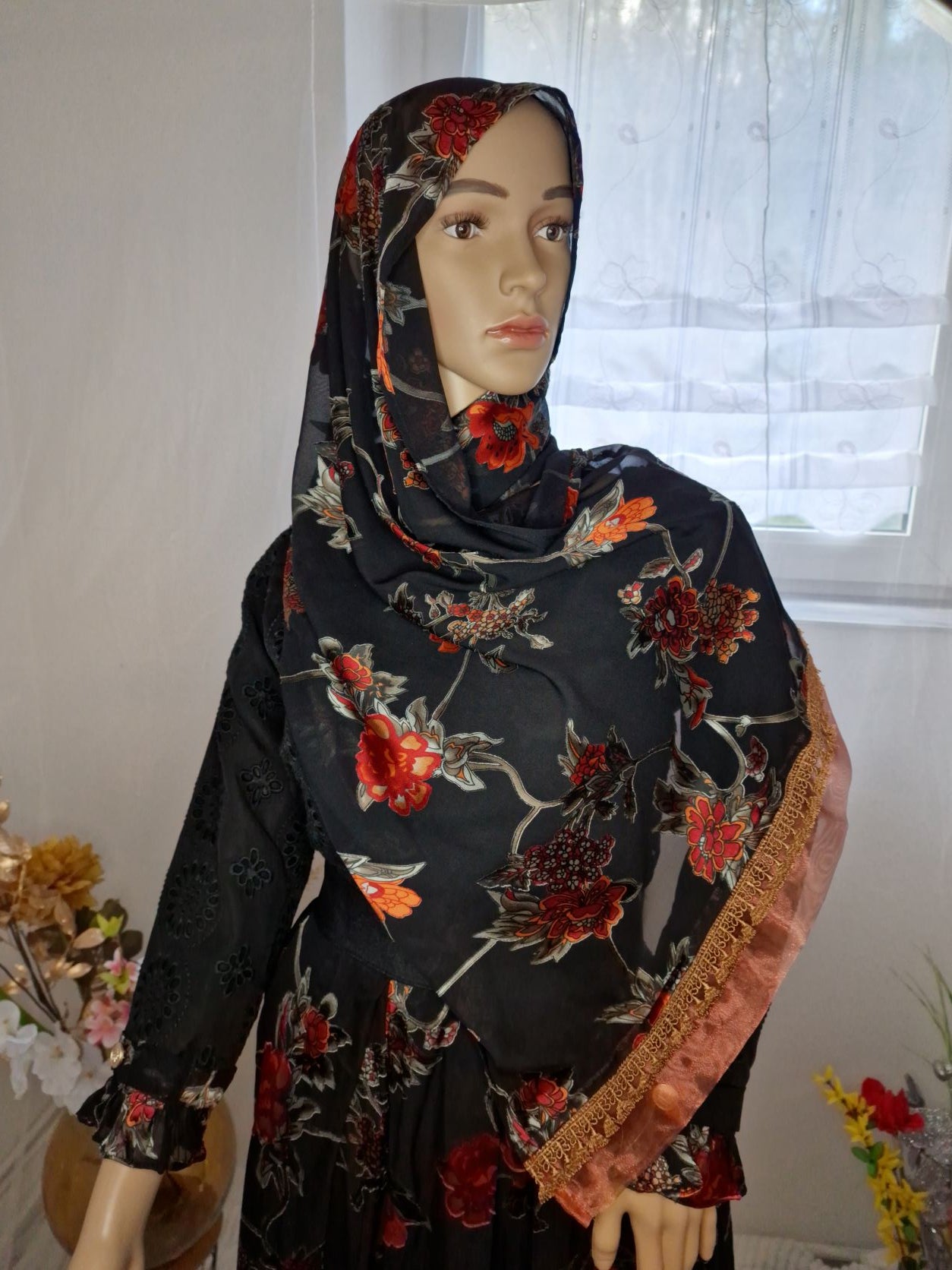 Black Hijab with red Flowers motiv