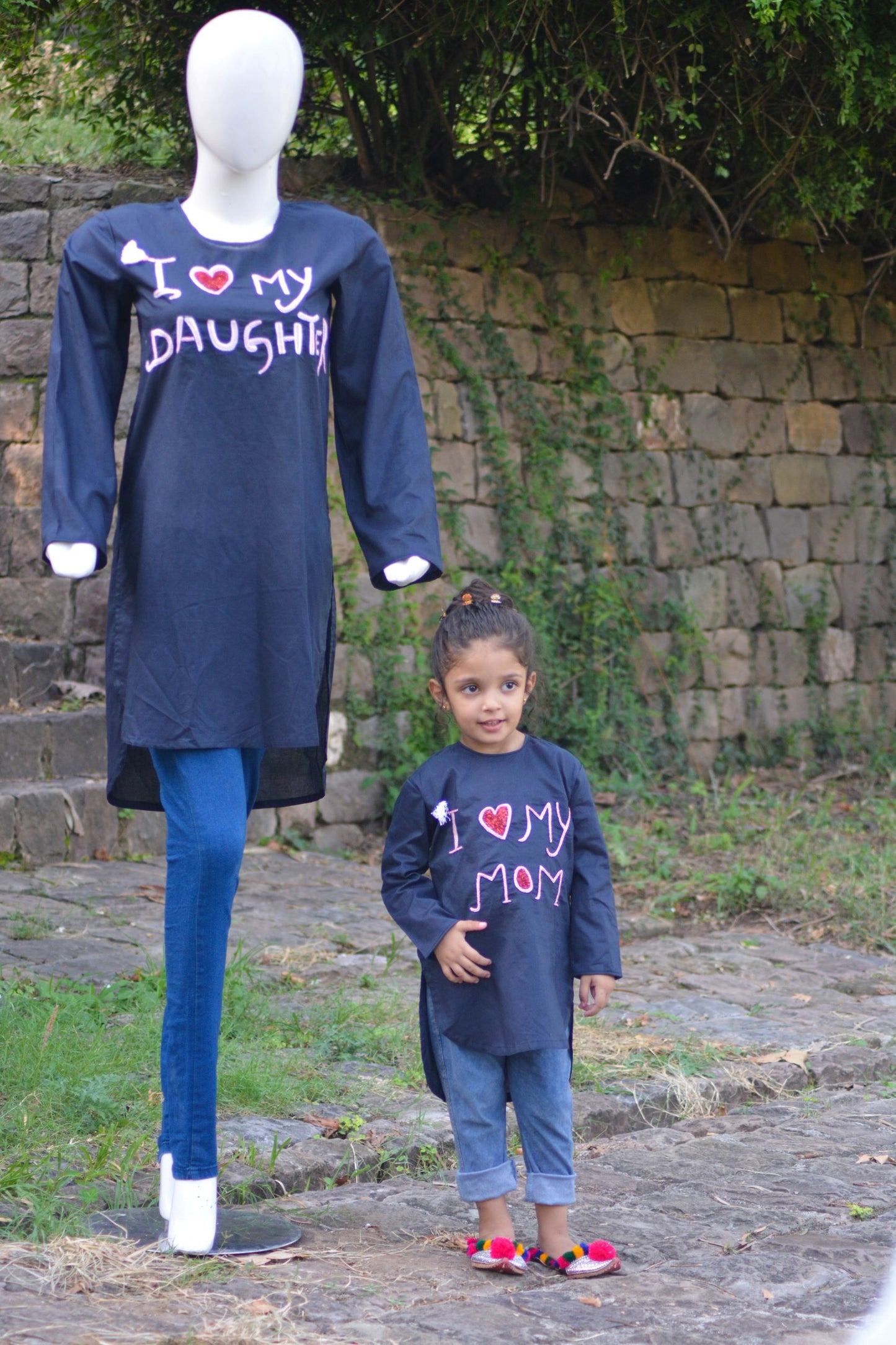 Cambric Shirt with handmade embroidery "I Love my Mom/Daughter"