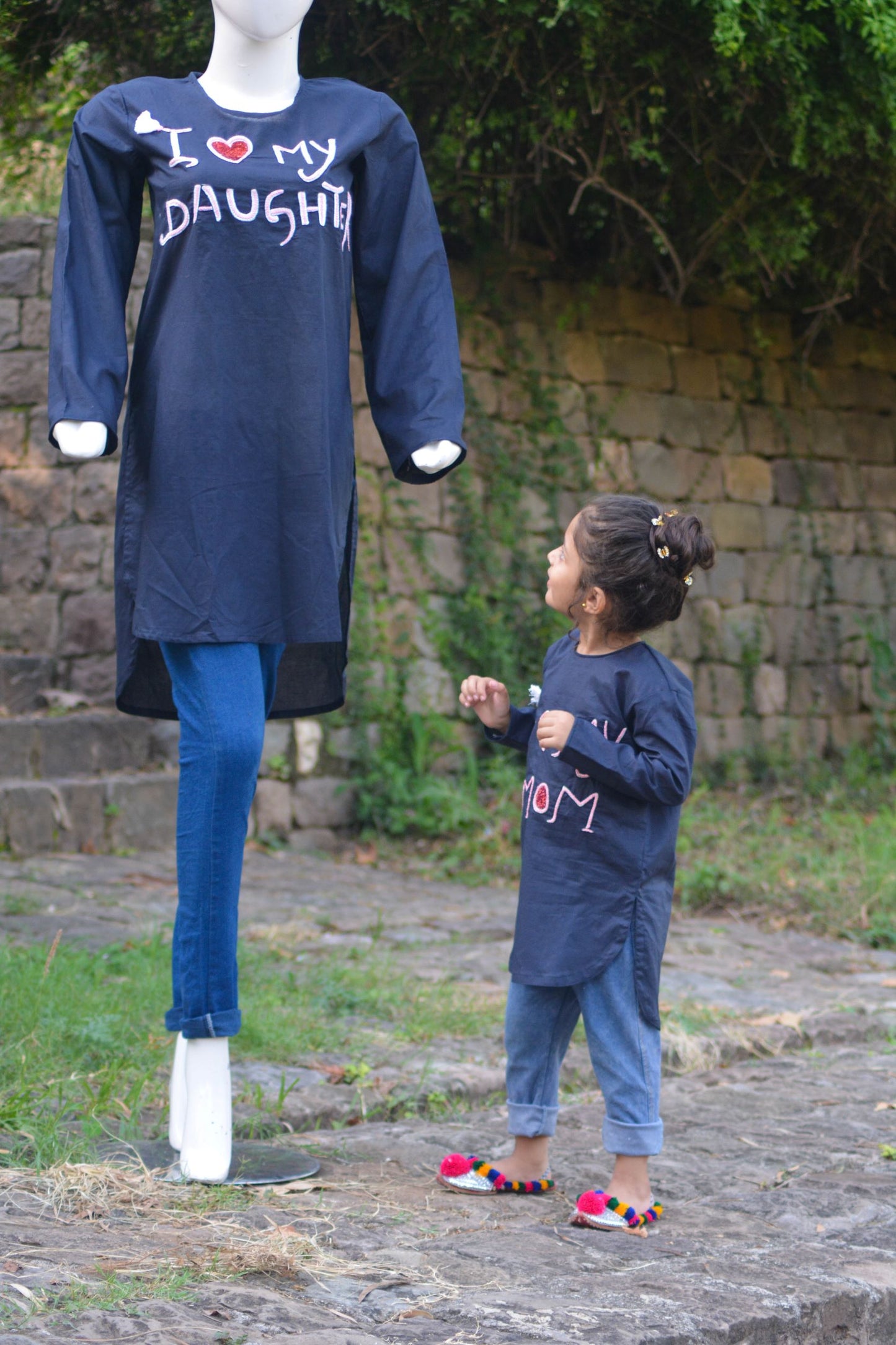 Cambric Shirt with handmade embroidery "I Love my Mom/Daughter"