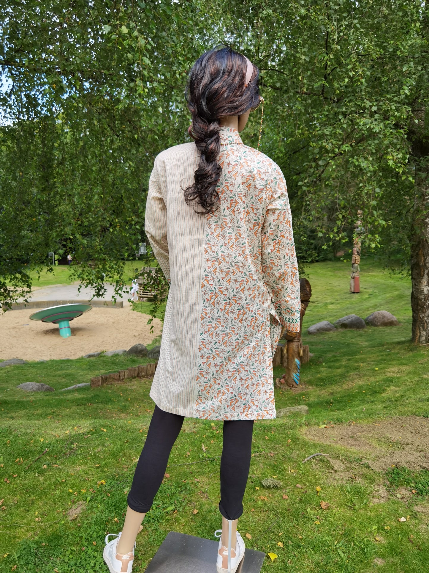 Trendy white Shirt with Lace panel in sleeves and pocket