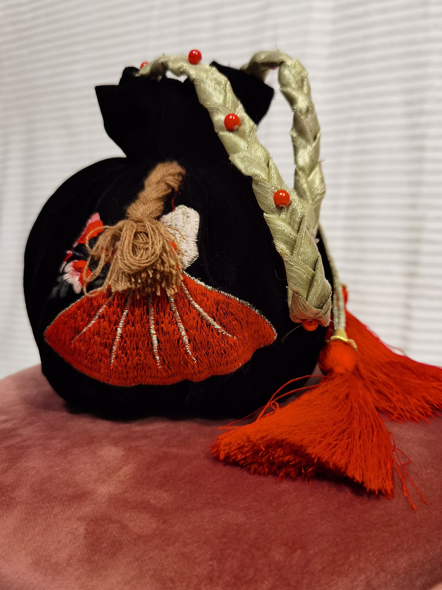 Unterarm Tasche - Abendtasche aus Samt