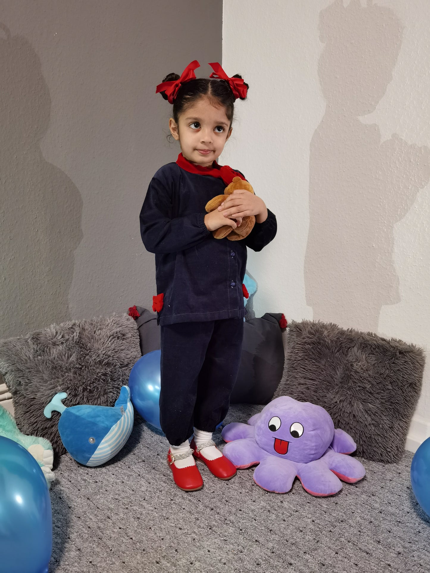 Blue soft jeans suit with red velvet bow