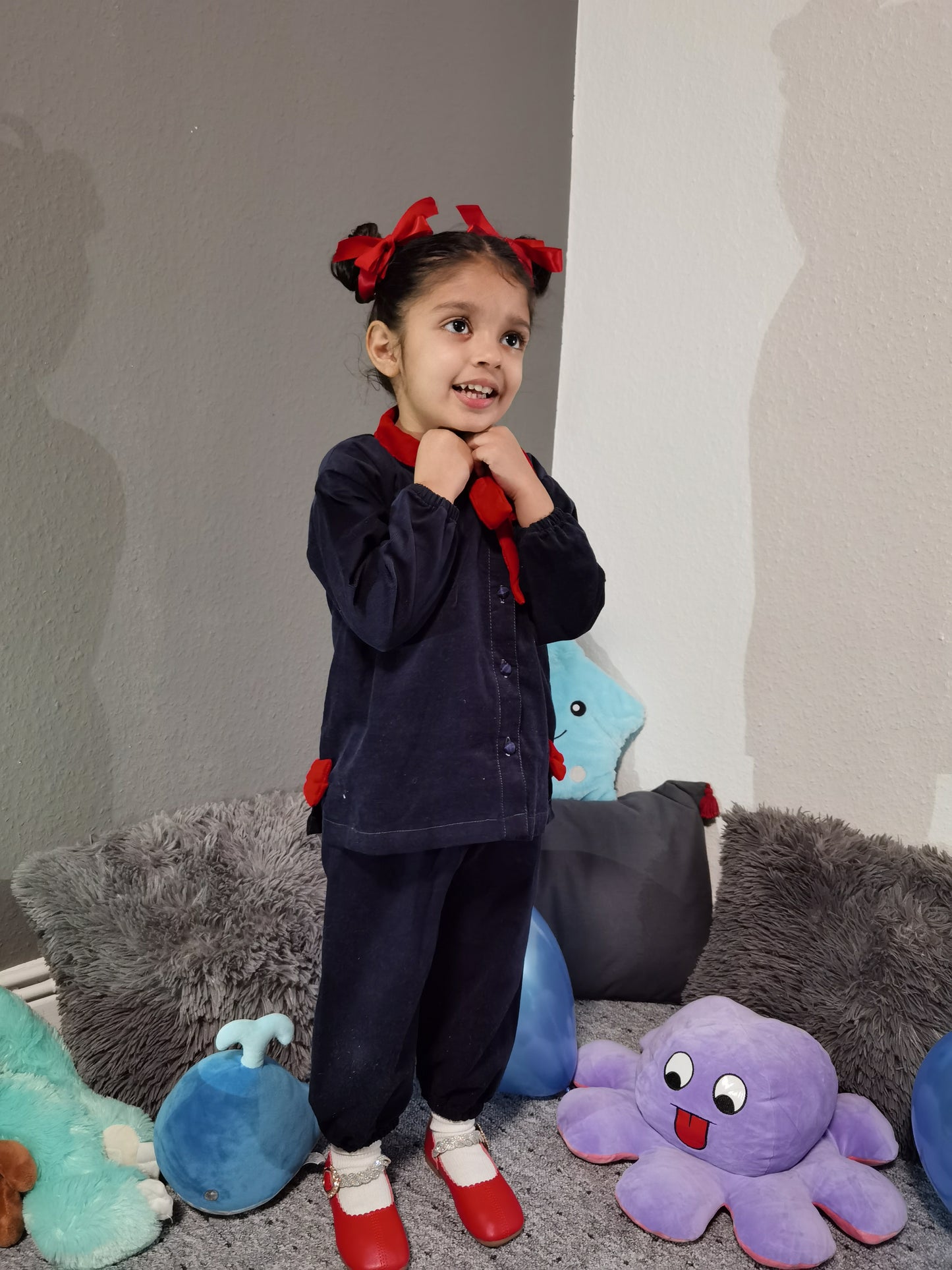 Blue soft jeans suit with red velvet bow