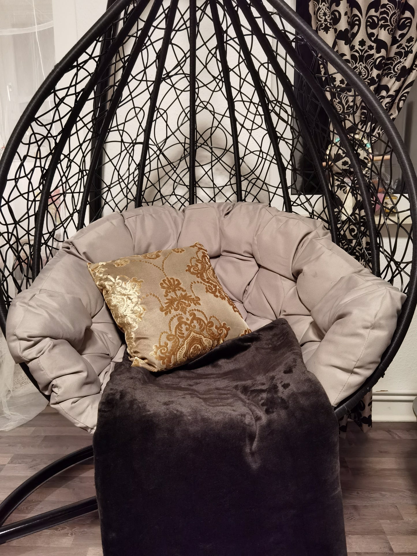 Golden velvet cushion cover | Kissenbezug ohne Füllung