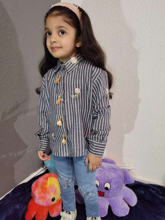 Grey striped shirt with embroidery flower details