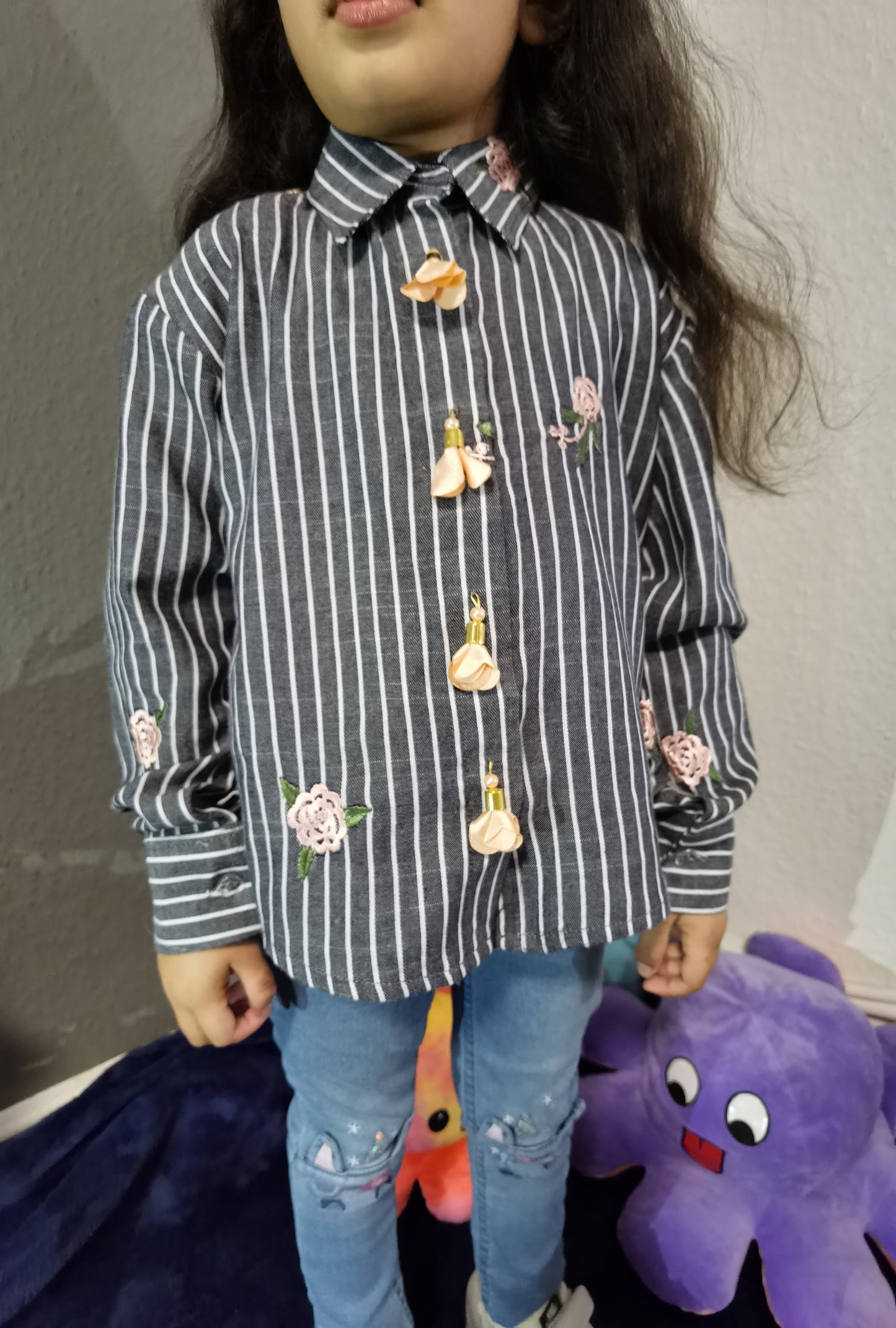 Grey striped shirt with embroidery flower details