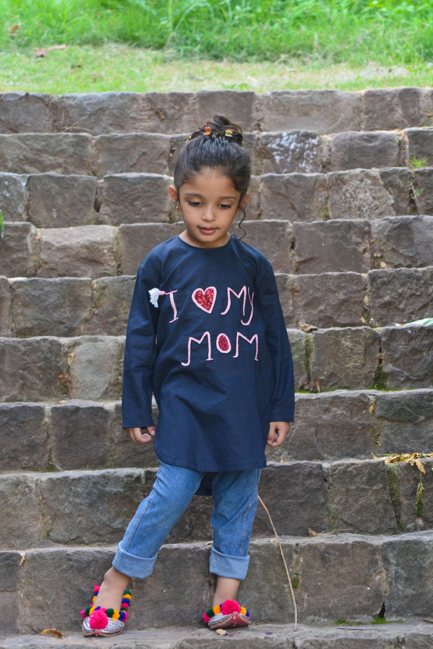 Cambric Shirt with handmade embroidery "I Love my Mom/Daughter"