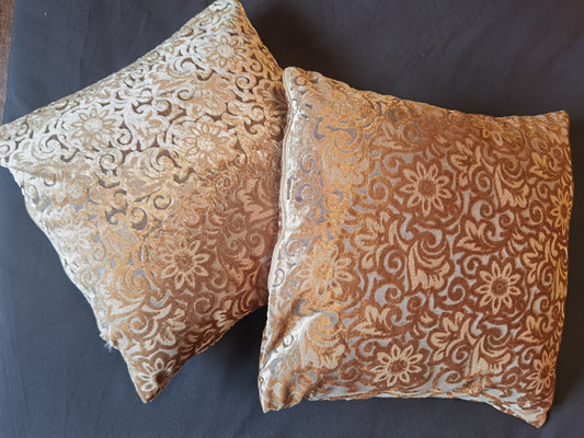 Golden velvet cushion cover | Kissenbezug ohne Füllung